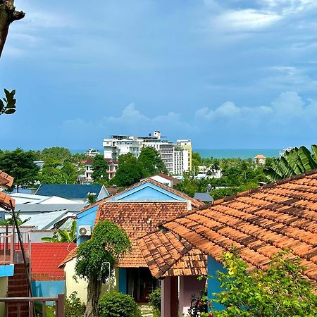 Star Hill Village Resort Дуонг-Донг Экстерьер фото